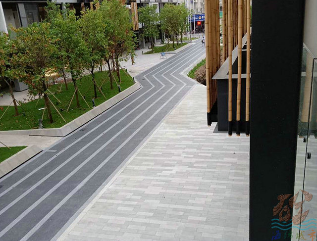 透水水泥路面